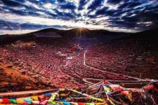 射洪色达旅游攻略(四川色达旅游攻略)