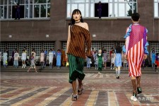 射洪广西民族大学兼职模特李琳(2022年即将升为公办的大学)