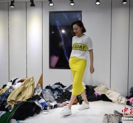 射洪兼职模特试衣服(兼职做试衣模特好吗)