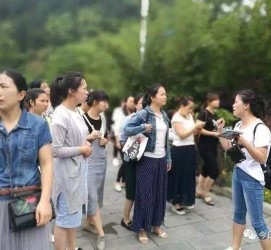 射洪中国的曲男伴游的简单介绍