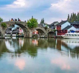 射洪上海旅游攻略(上海旅游攻略手抄报)