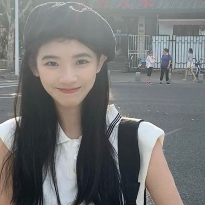 射洪商务伴游带客户去看海豚表演