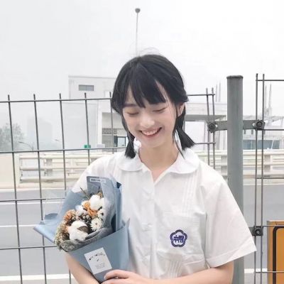 射洪伴游女生王梓涵的资料