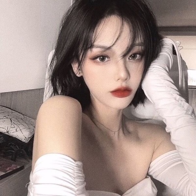 射洪伴游女生李幻极的资料