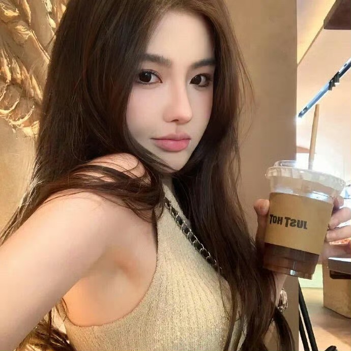 射洪伴游女生阿丽米热·艾美尔的资料