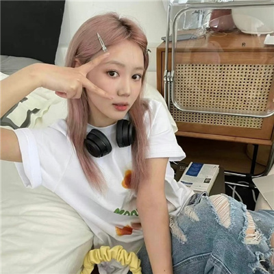 射洪伴游女生纵敏慧的资料