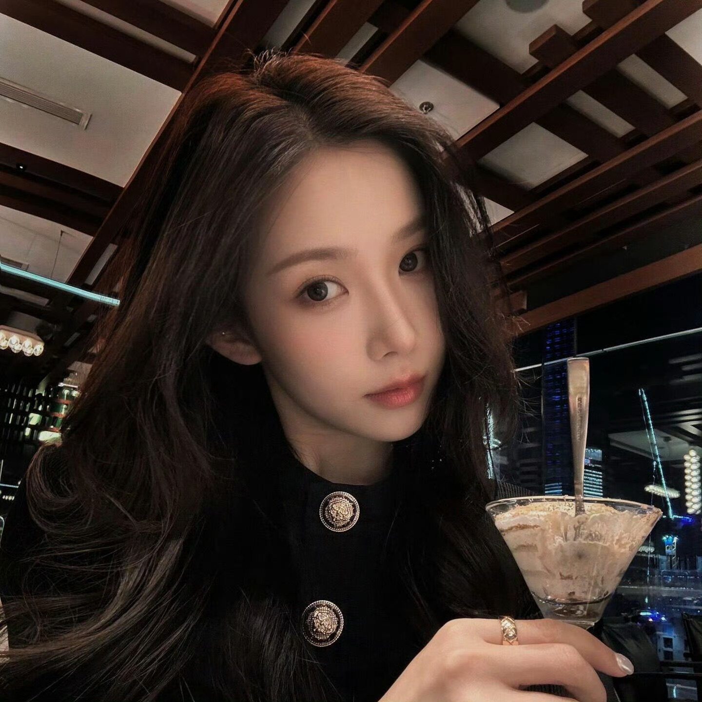 射洪伴游女生周晓雯的资料