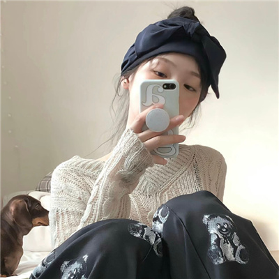 射洪伴游女生冀其雨