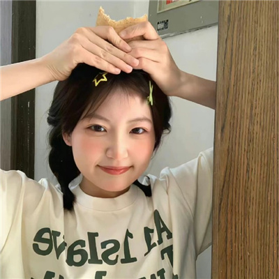 射洪伴游女生蒯慧雅