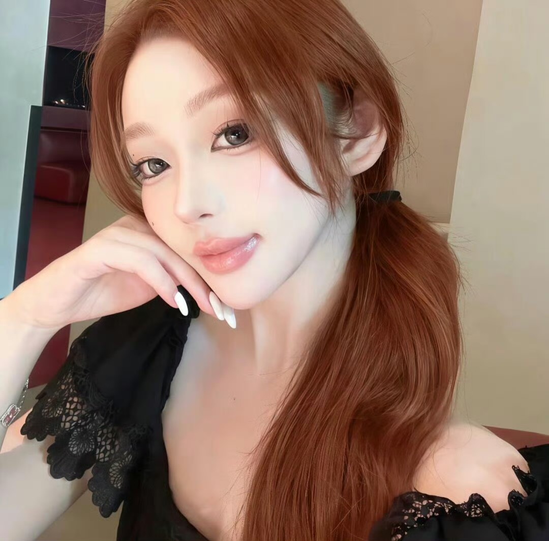 射洪伴游女生 | Victoria LiLI的资料